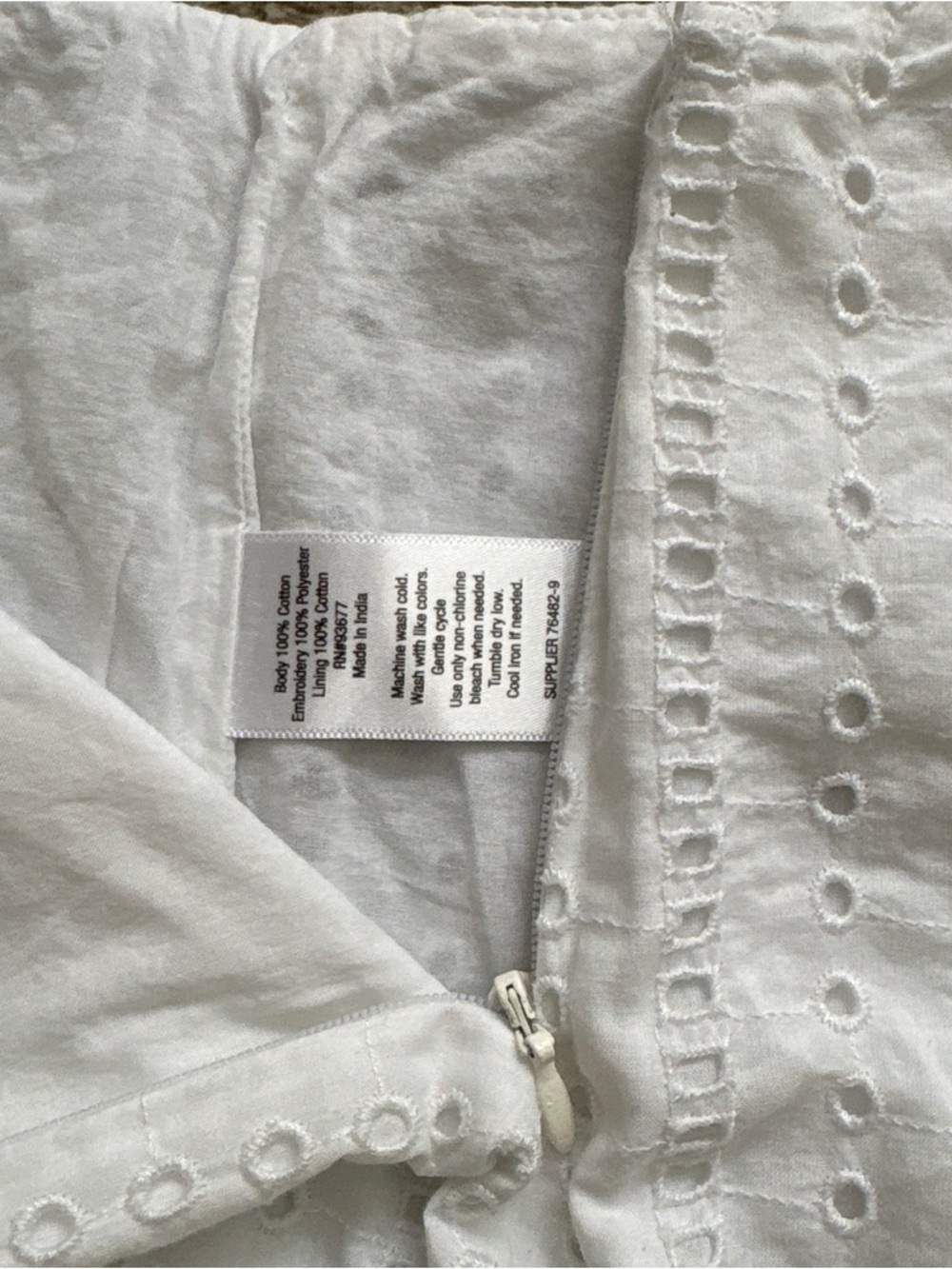 a.n.a White Eyelet Cotton Shorts - Picture 3 of 4